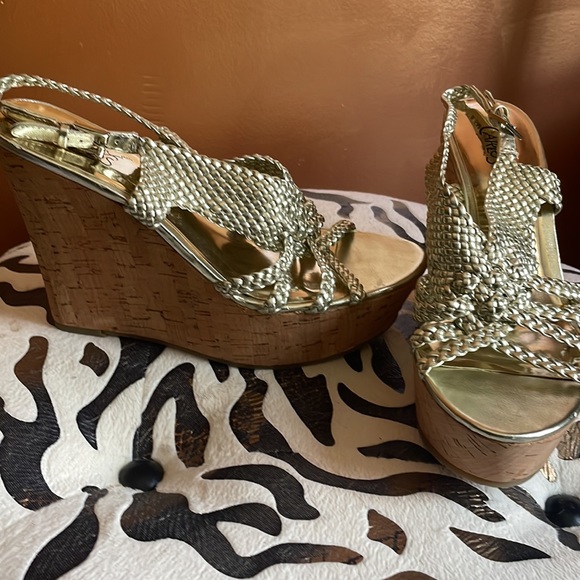 Carlos Santana Horizon Sandal - Picture 2 of 4